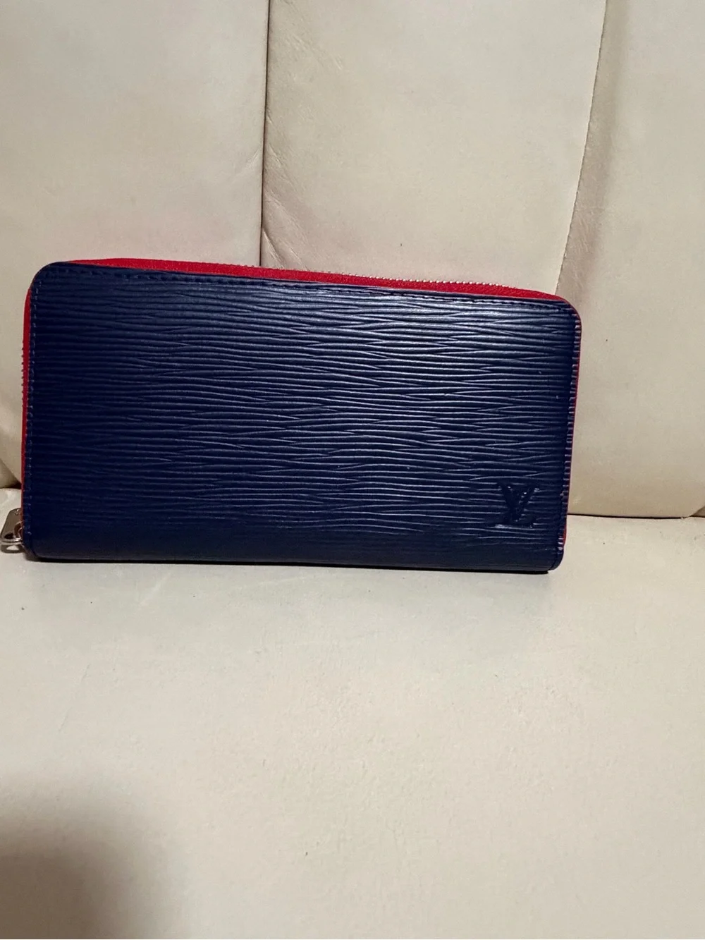 Louis Vuitton classic louis